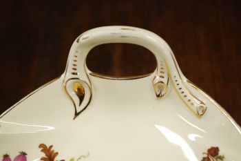 (n-8527/5) Kjoenhavns Porcellains Maleri, kreemikas lehekujuline vaagen 2