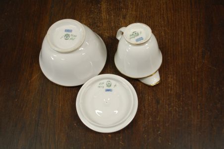 (n-8534/1) Royal Copenhagen, "Odense" koorekann ja suhrutoos komplektis