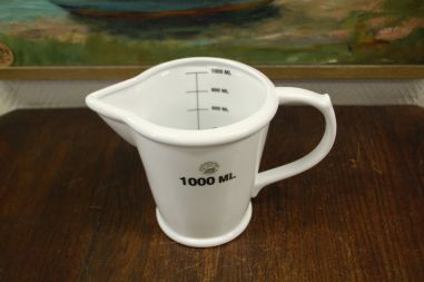 (n-8537) Stelkompaniet, portselanist mõõdukann 1000ml