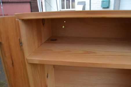 (n-8550) Suurem seinakapp