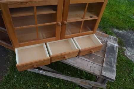(n-8550) Suurem seinakapp