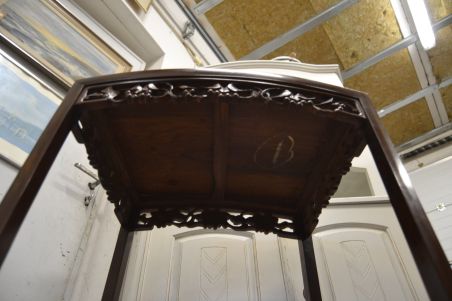 (n-8556/3) Lauake, viinamarja mustriga puidulõige