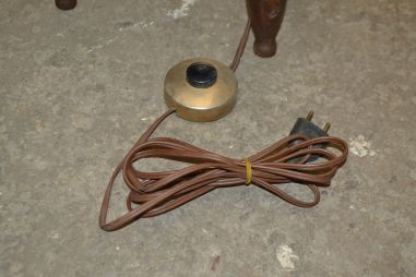 (6-790/1) Põrandalambijalg