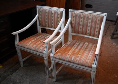 (L-311) Käetugedega toolid, 2 tk komplektis