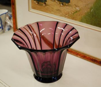(n-5672) Art Deco lilla vaas