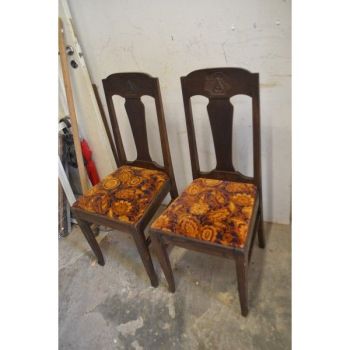 (L-420) 2 tk vana tammeraamis tooli